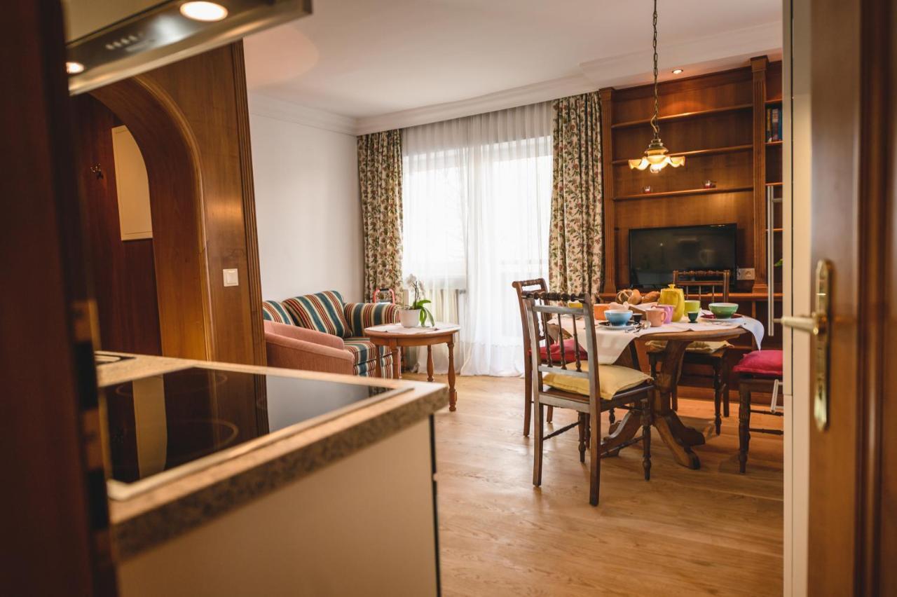 Haus Barbarahof Lägenhet Altenmarkt im Pongau Exteriör bild